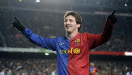 开云官网APP下载-意甲豪门激烈较量，精彩瞬间一触即发，意甲八大豪门